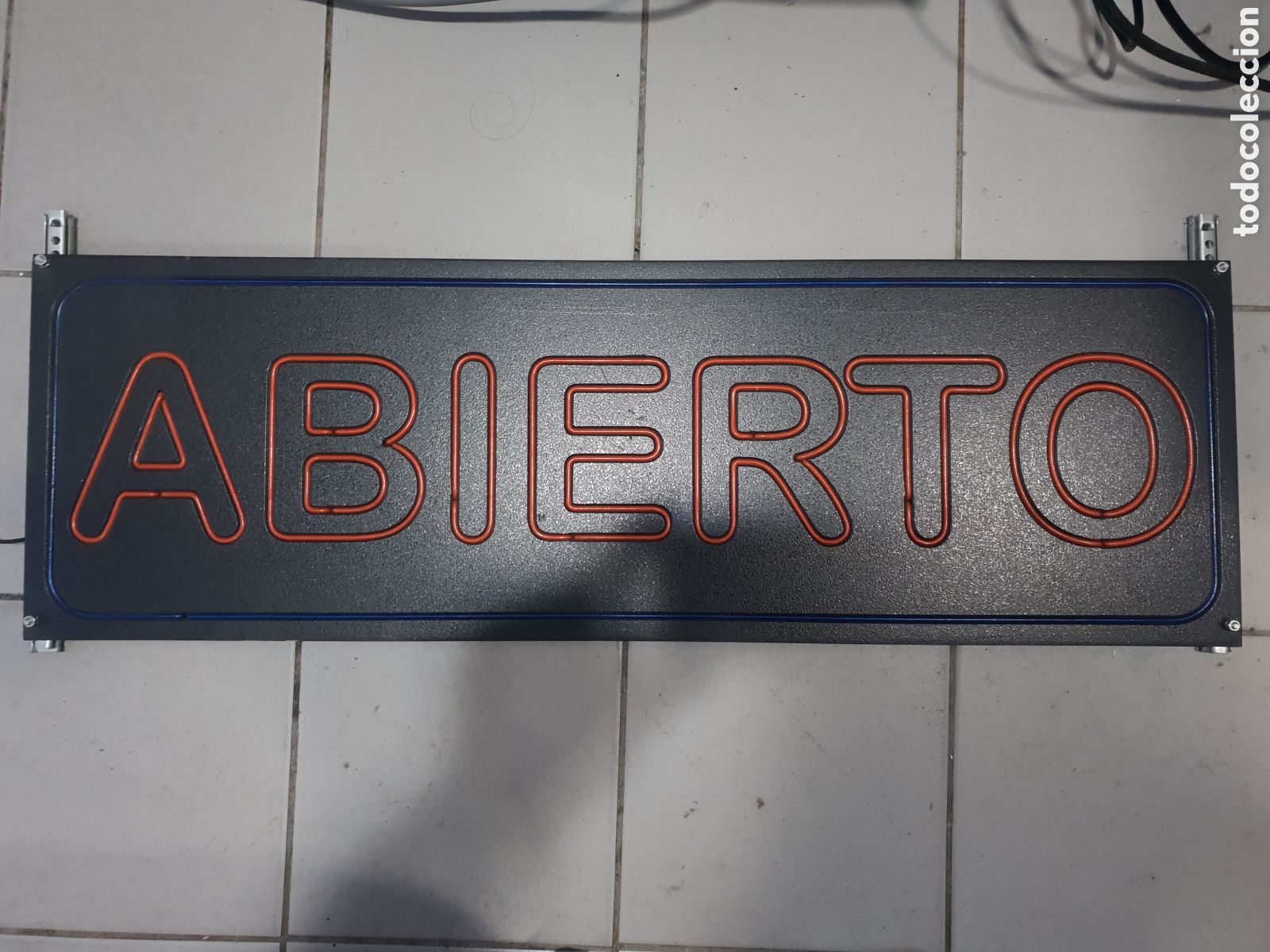 Segunda mano: Cartel de neon flexible. No enciende. - Foto 1