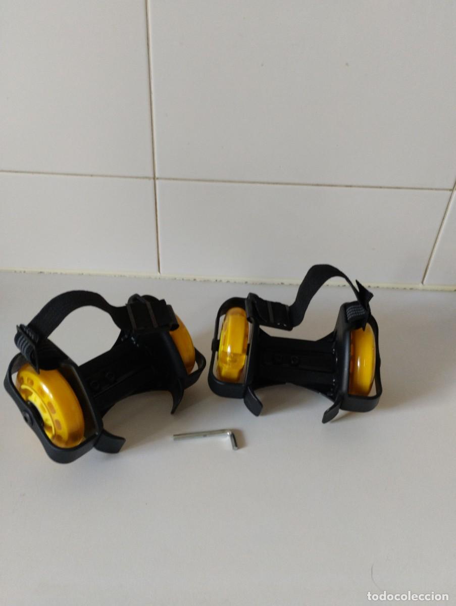 Segunda mano: Ruedines con luz,para ni&ntilde;os. - Foto 1