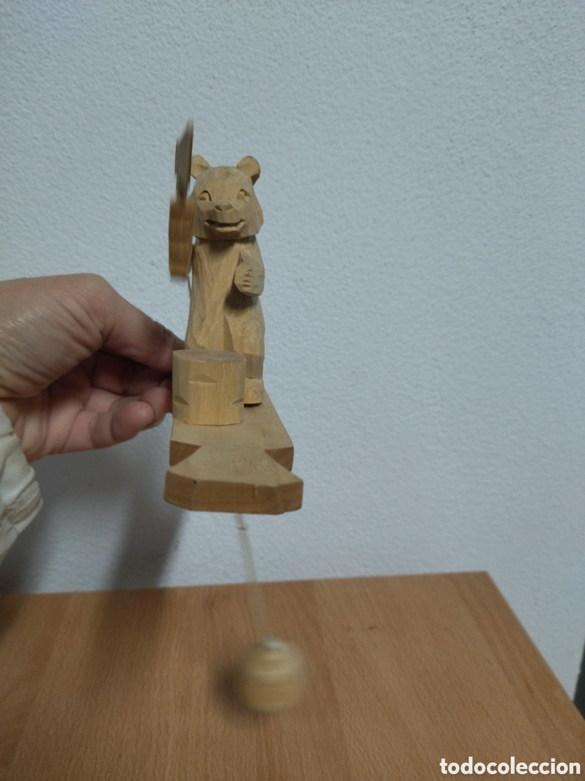 Segunda mano: juguete madera ruso tallado a mano - Foto 2