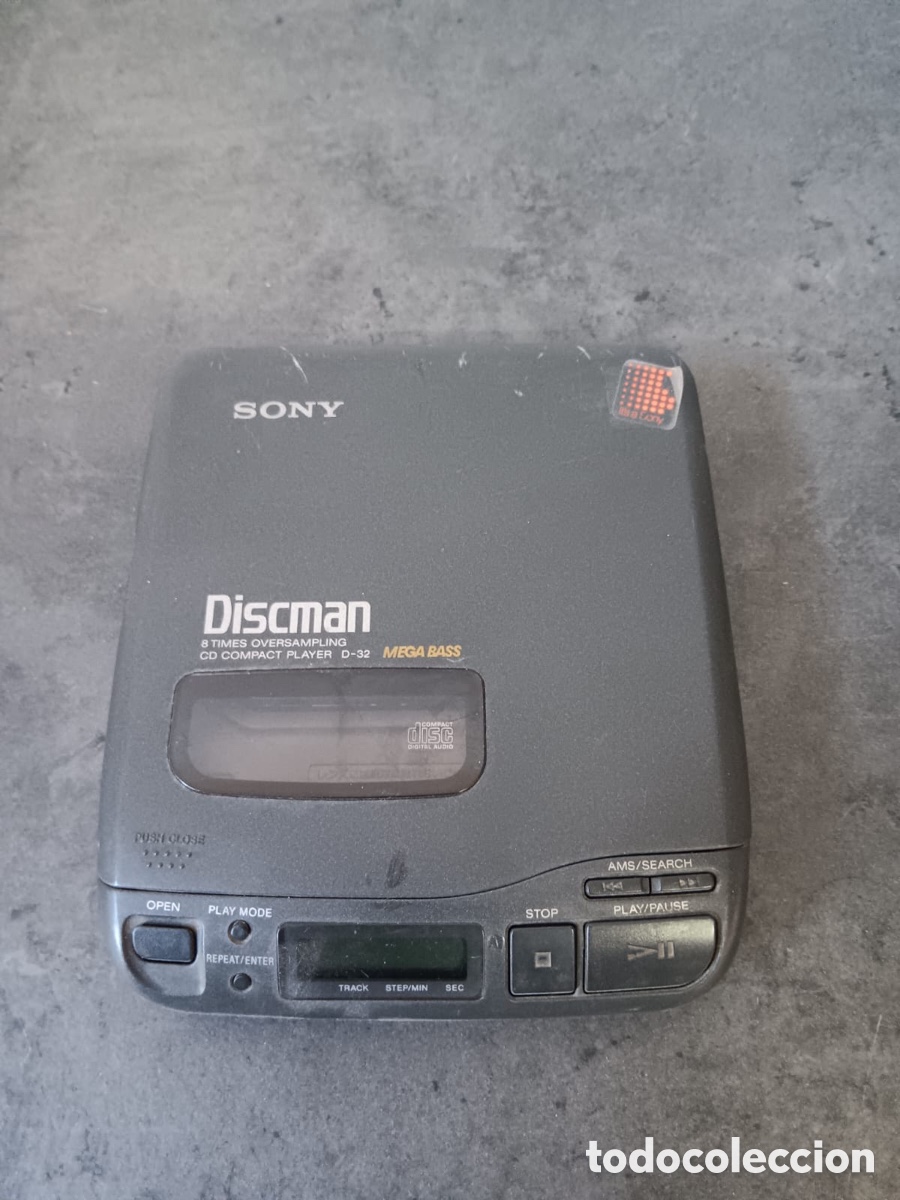 Segunda mano: Discman Sony D-32 buen estado - Foto 1