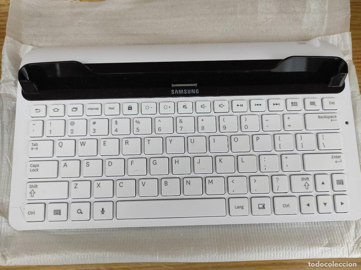 Segunda mano: Teclado para tableta Samsung - Foto 1