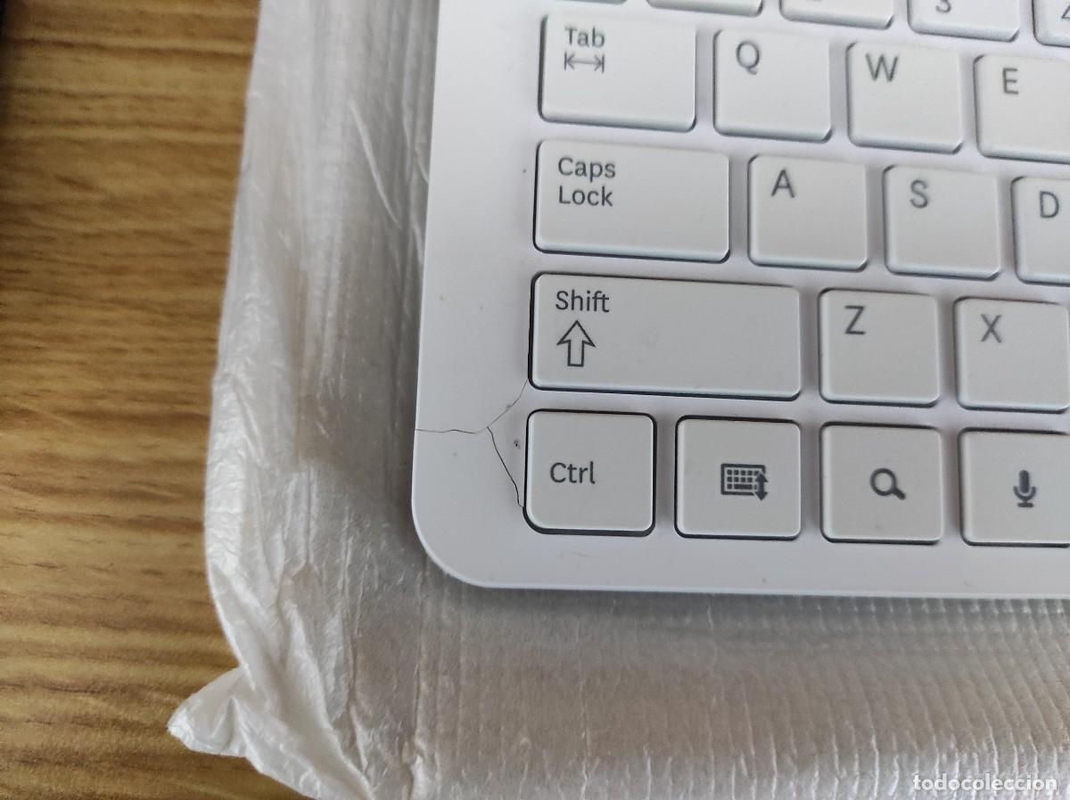 Segunda mano: Teclado para tableta Samsung - Foto 3