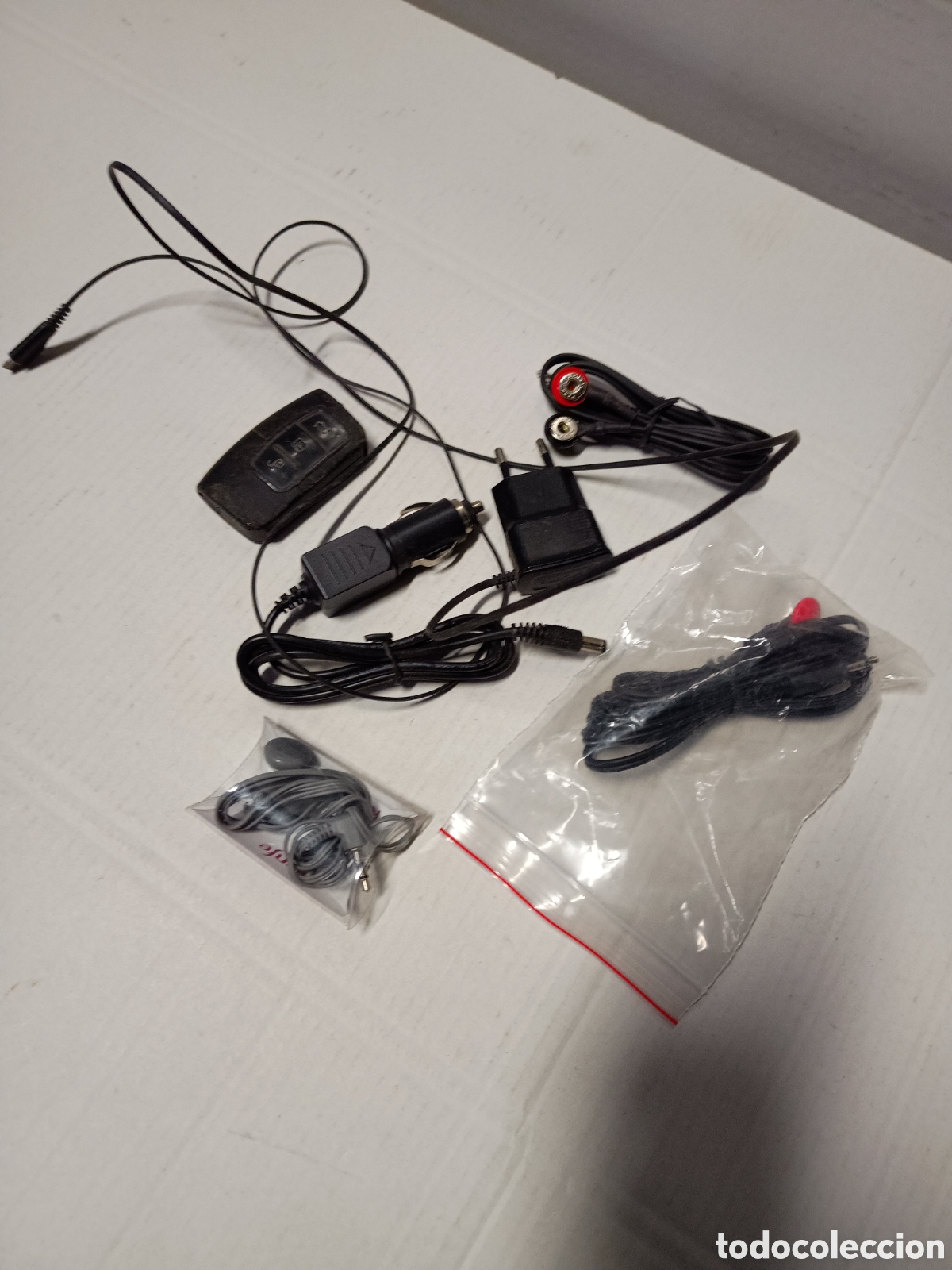 Segunda mano: Lote electr&oacute;nica cables - Foto 1
