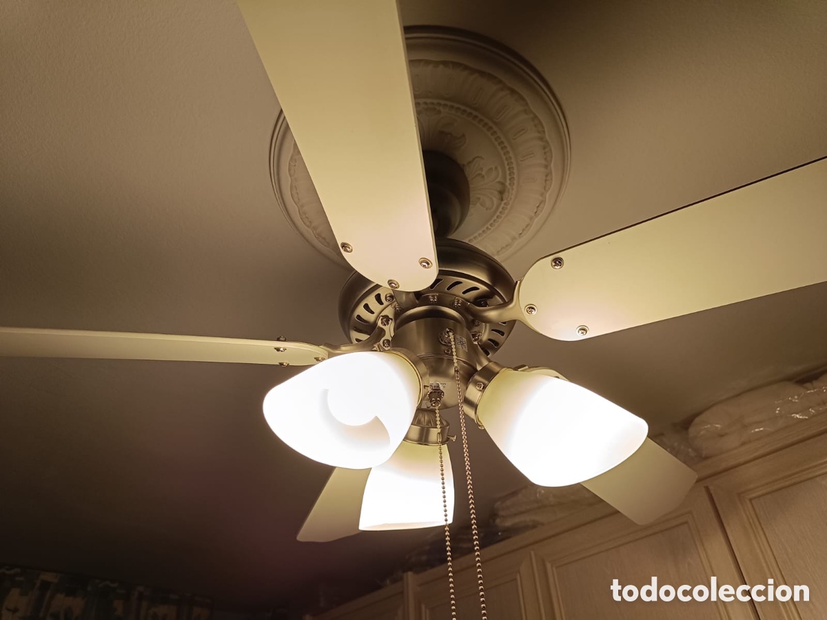 Segunda mano: Ventilador de techo con luz - Foto 2