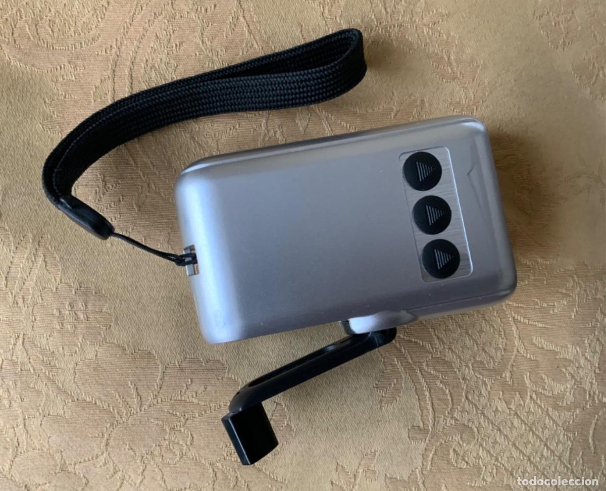 Segunda mano: LINTERNA CARGADOR MULTIFUNCION, DE TEL&Eacute;FONO Y DE LINTERNA - Foto 6