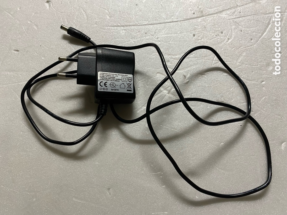 Segunda mano: CARGADOR PARA TEL&Eacute;FONO M&Oacute;VIL - Foto 1