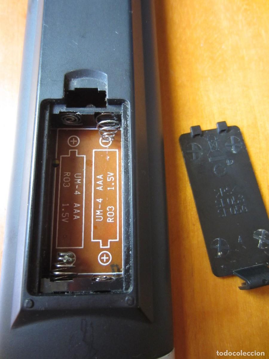 Segunda mano: Mando a Distancia para TV modelo RC1050 de OKI - Foto 8
