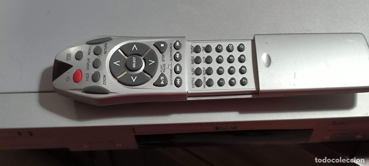 Segunda mano: REPRODUCTOR DE DVD TECHWOOD CON MANDO Y FUNCIONANDO - Foto 2
