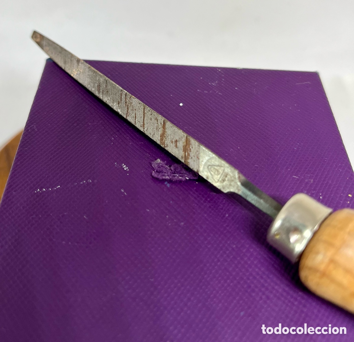 Segunda mano: LIMA TRIANGULAR COMO NUEVA - Foto 4