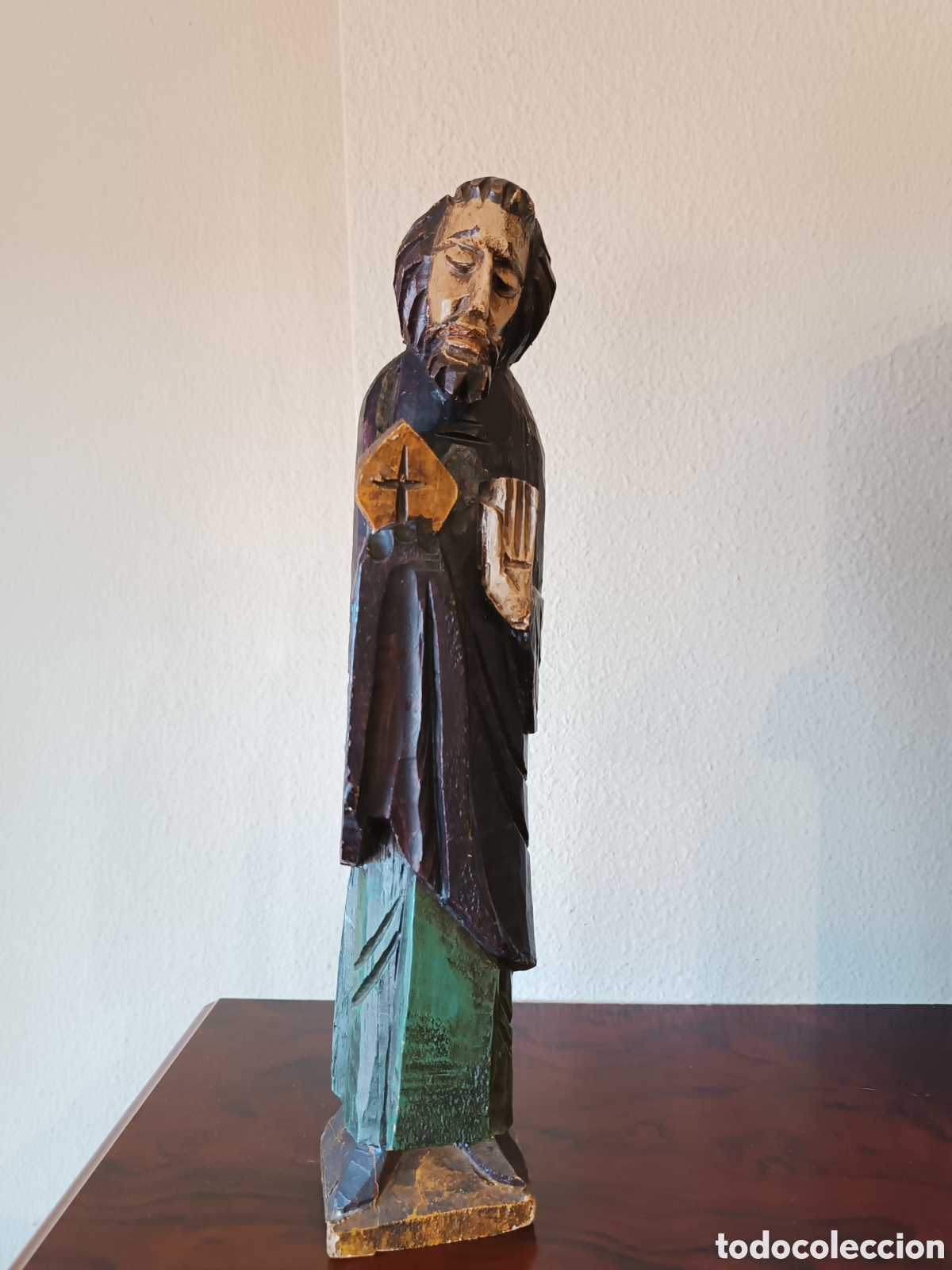 Segunda mano: Talla figura policromada Santo - Foto 1