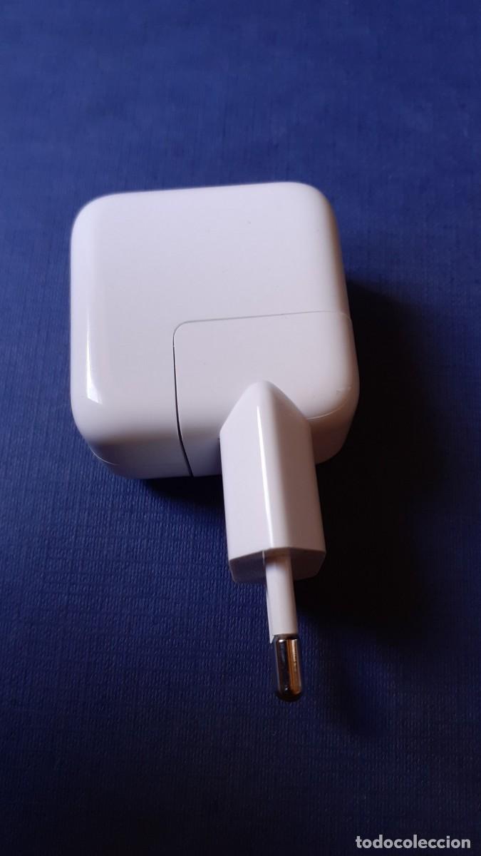 Segunda mano: Cargador Adaptador de Corriente Apple A2167 12W - Foto 5