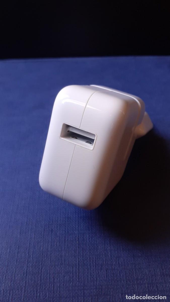 Segunda mano: Cargador Adaptador de Corriente Apple A2167 12W - Foto 6