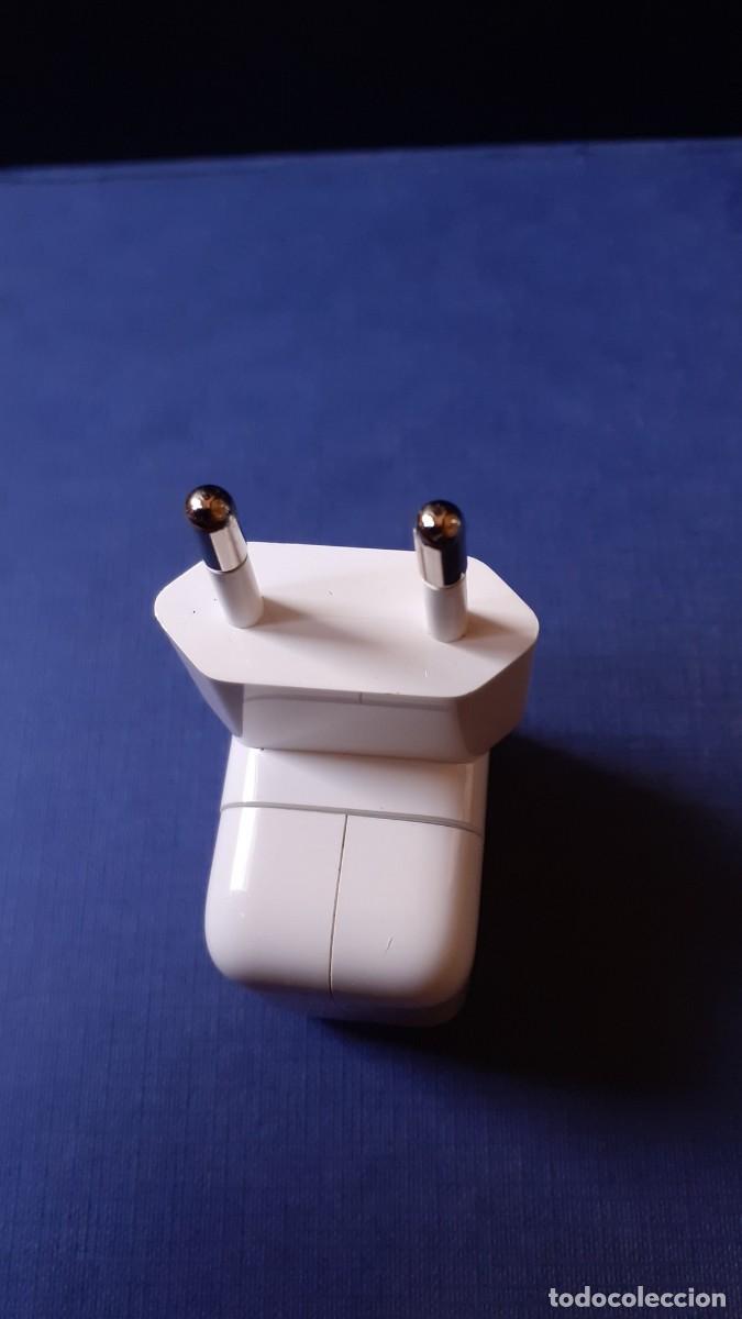Segunda mano: Cargador Adaptador de Corriente Apple A2167 12W - Foto 7