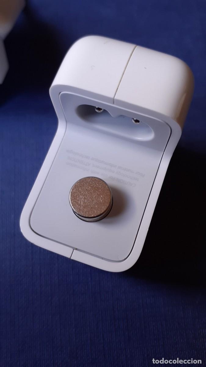 Segunda mano: Cargador Adaptador de Corriente Apple A2167 12W - Foto 9