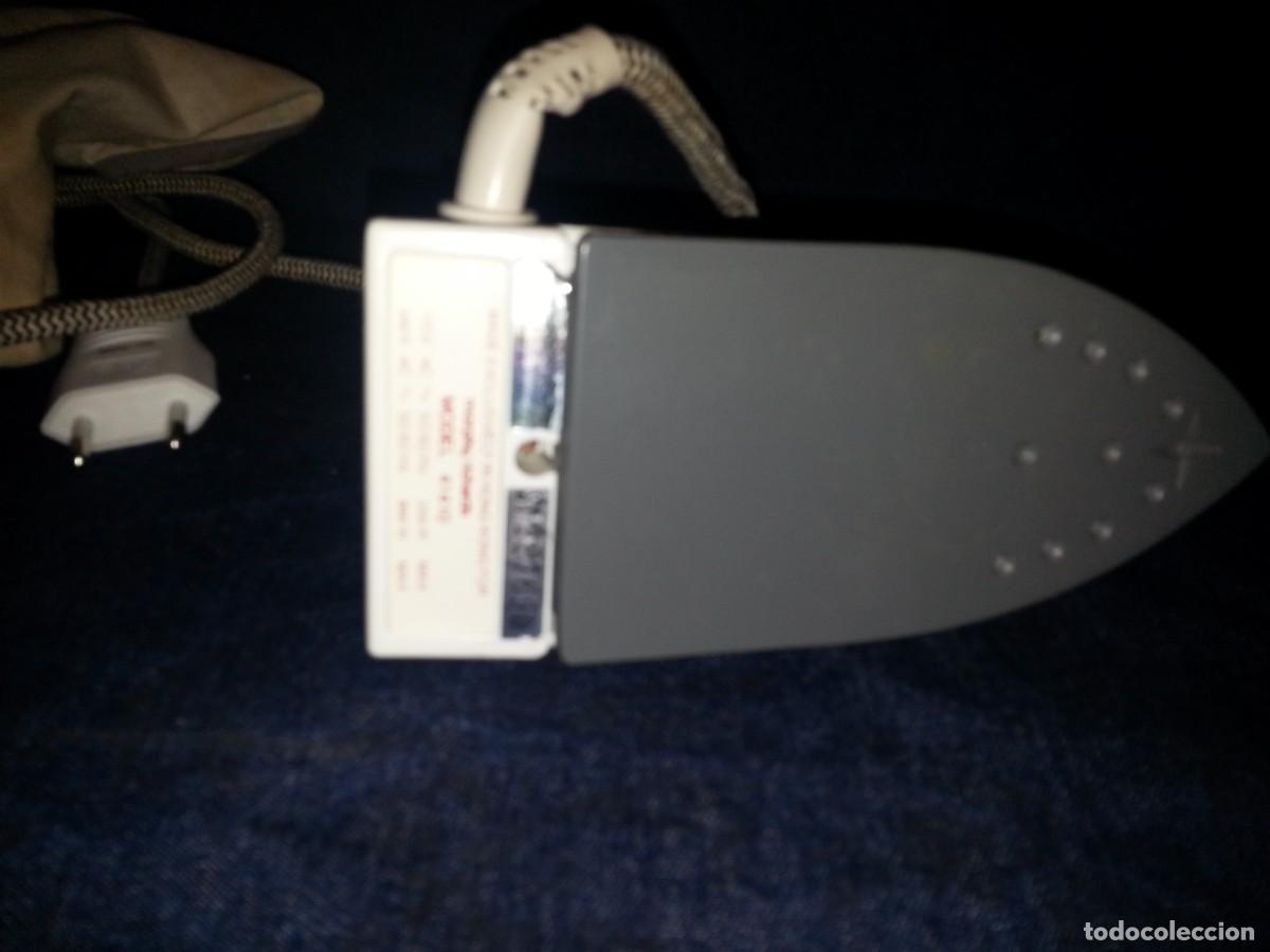 Segunda mano: PLANCHA DE VIAJE MORPHY RICHARDS 41410 - Foto 3