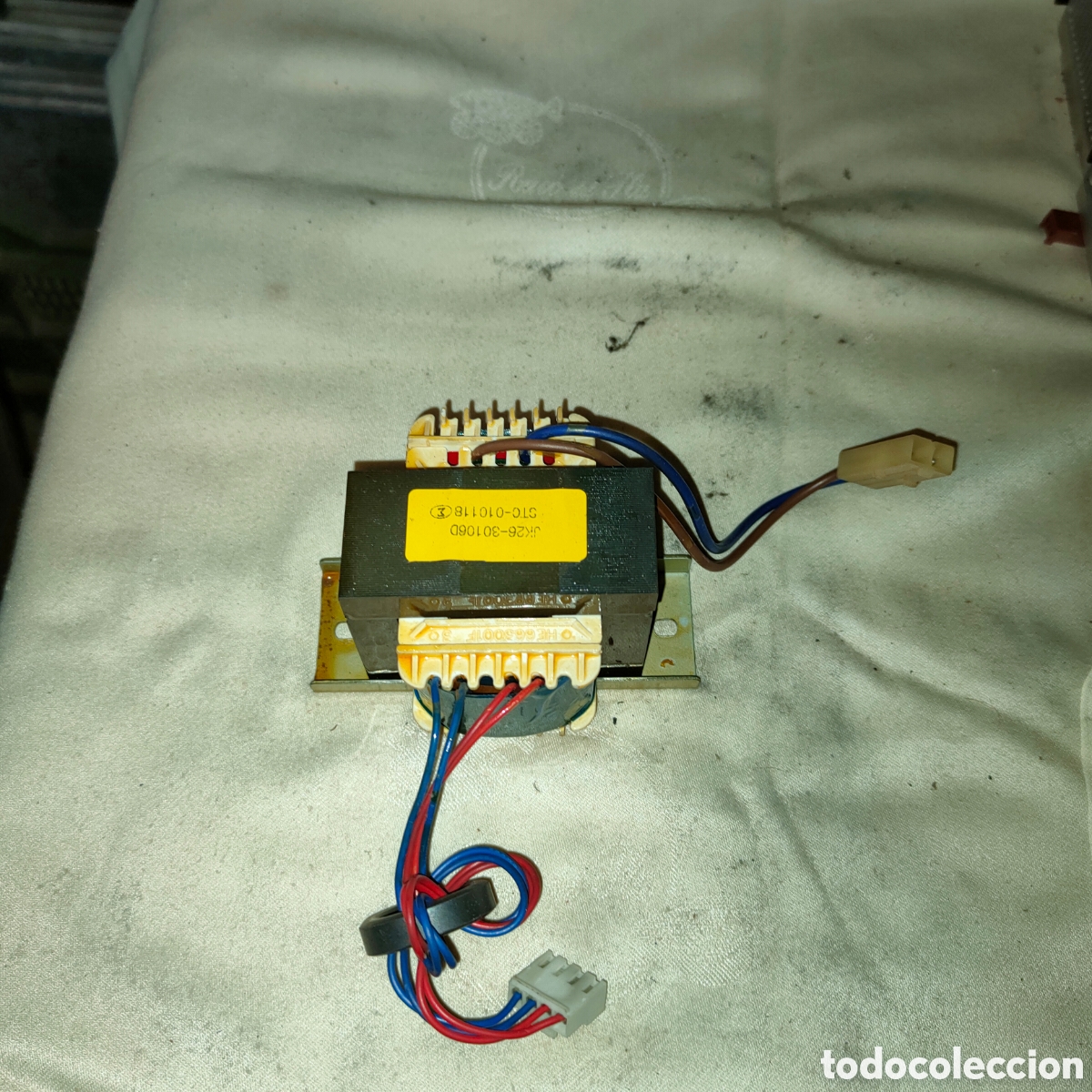 Segunda mano: Fuente alimentacion - Foto 1
