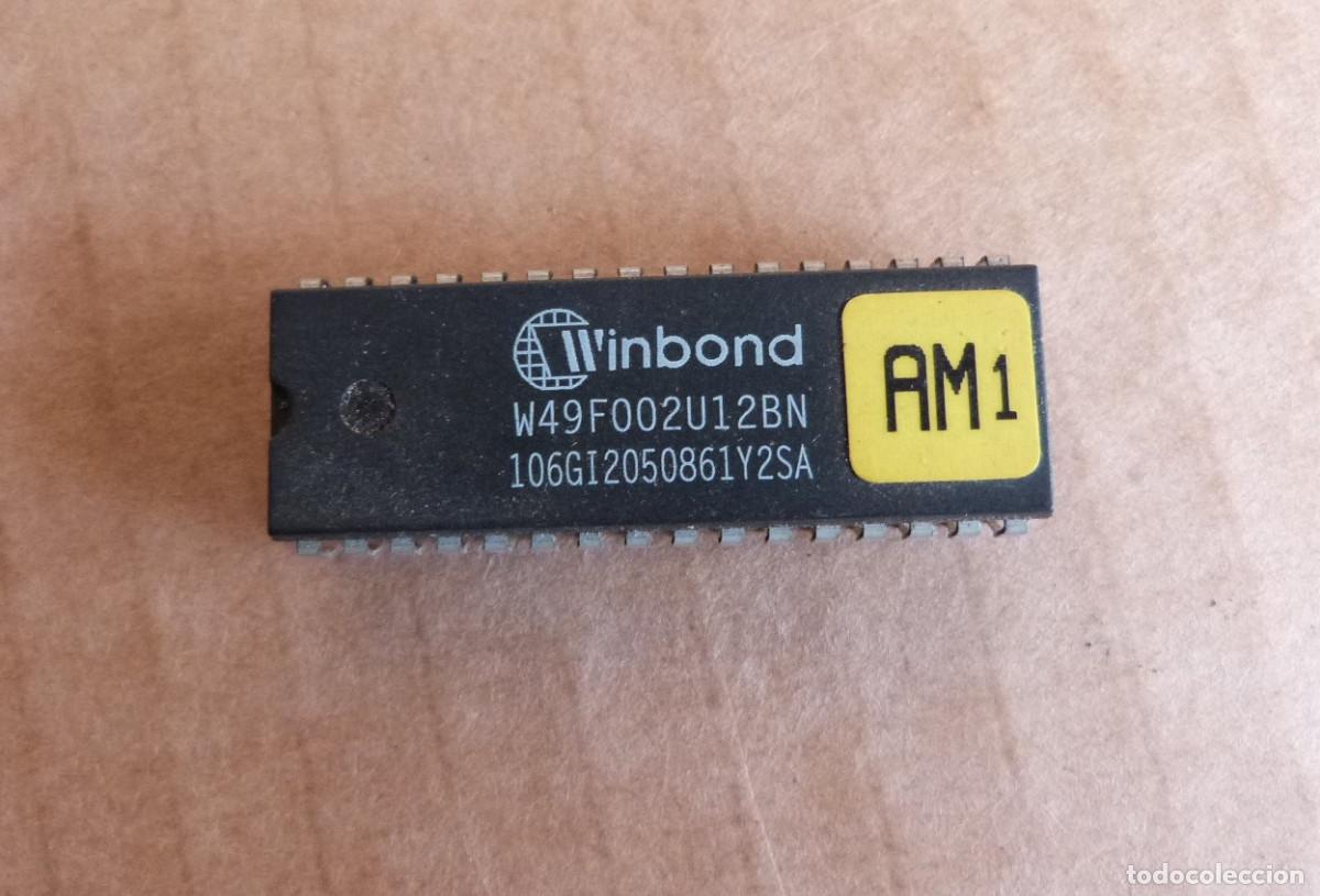 Segunda mano: Chip bios de placa base Epox EP-3VSA2 Rev. 1.1 - Foto 1