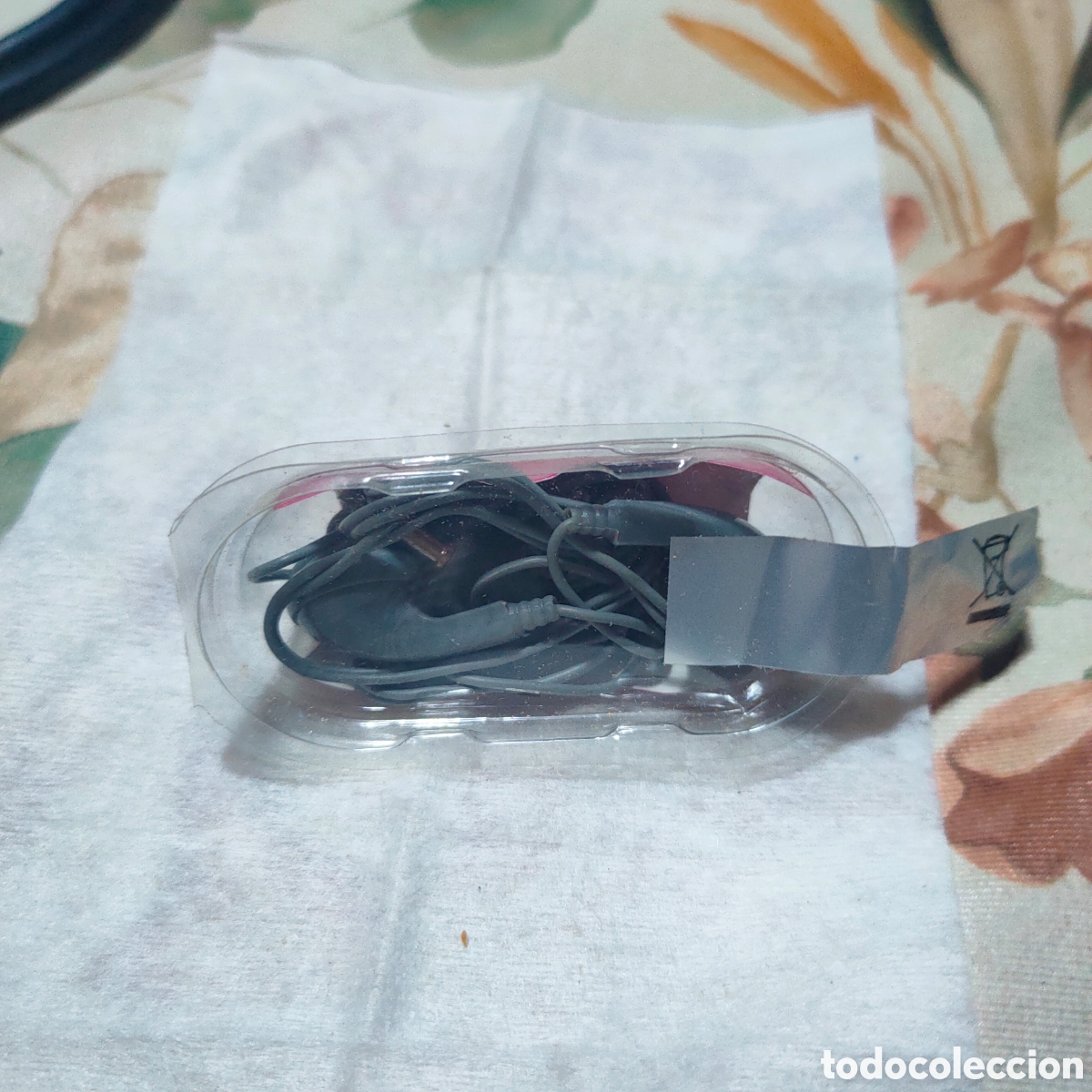 Segunda mano: Auriculares de Renfe - Foto 2