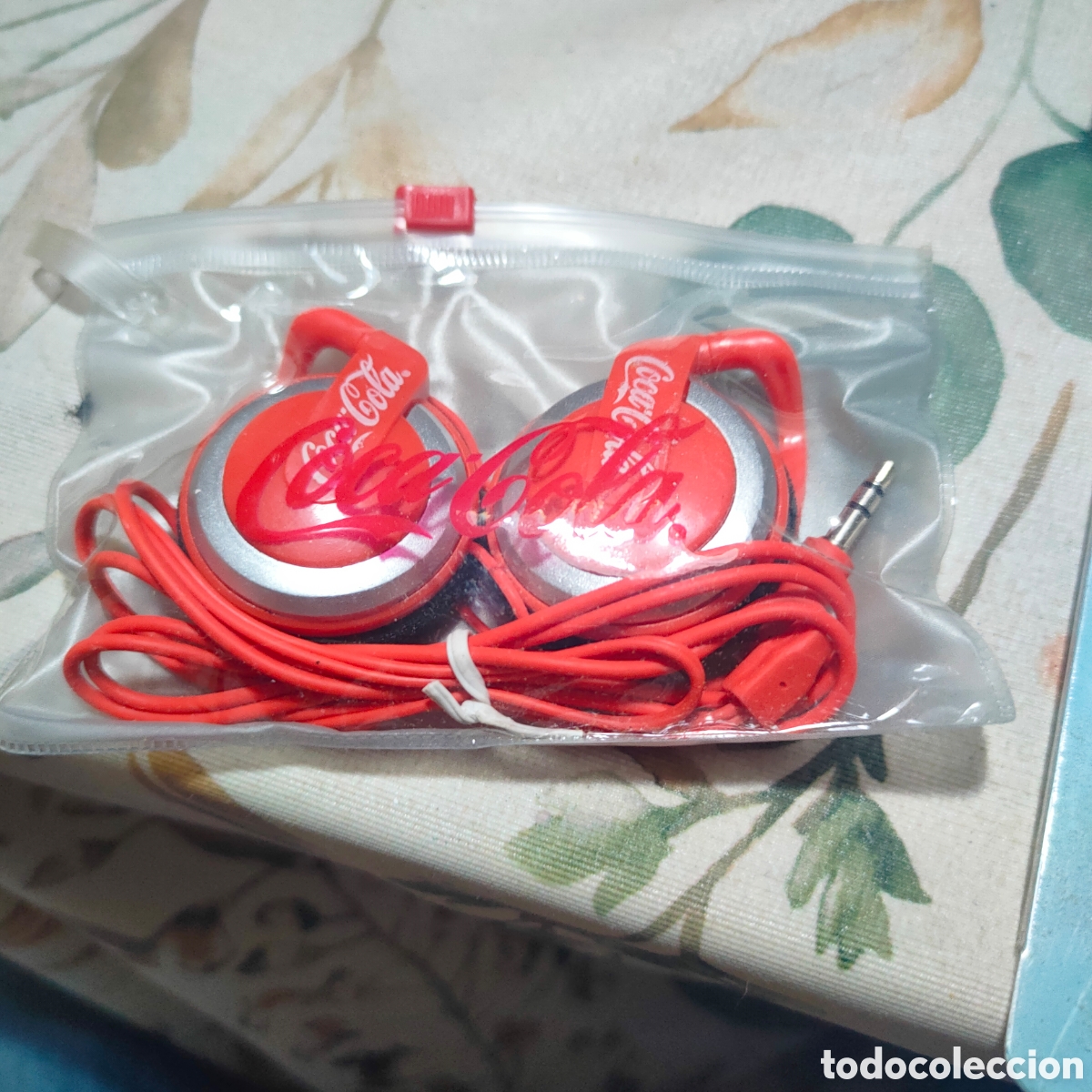 Segunda mano: Auriculares de Coca Cola - Foto 1