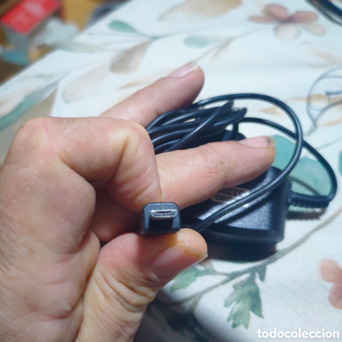 Segunda mano: Transformador movil LG - Foto 2