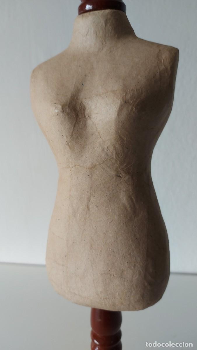 Segunda mano: MANIQUI DE PAPEL MACHE - Foto 5