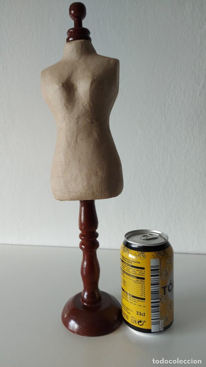 Segunda mano: MANIQUI DE PAPEL MACHE - Foto 8