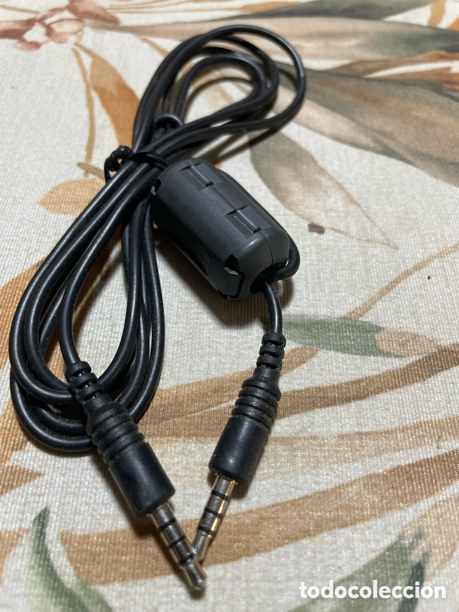 Segunda mano: Cable jack 3,5mm 4 conectores - Foto 1