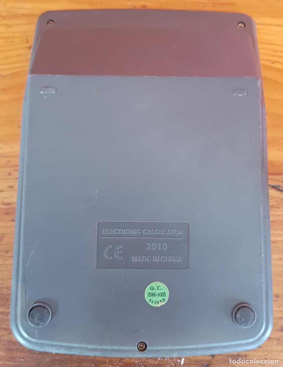 Segunda mano: Calculadora KOOLTECH Peque&ntilde;a 8 Digitos CPC401 Gris - Foto 3