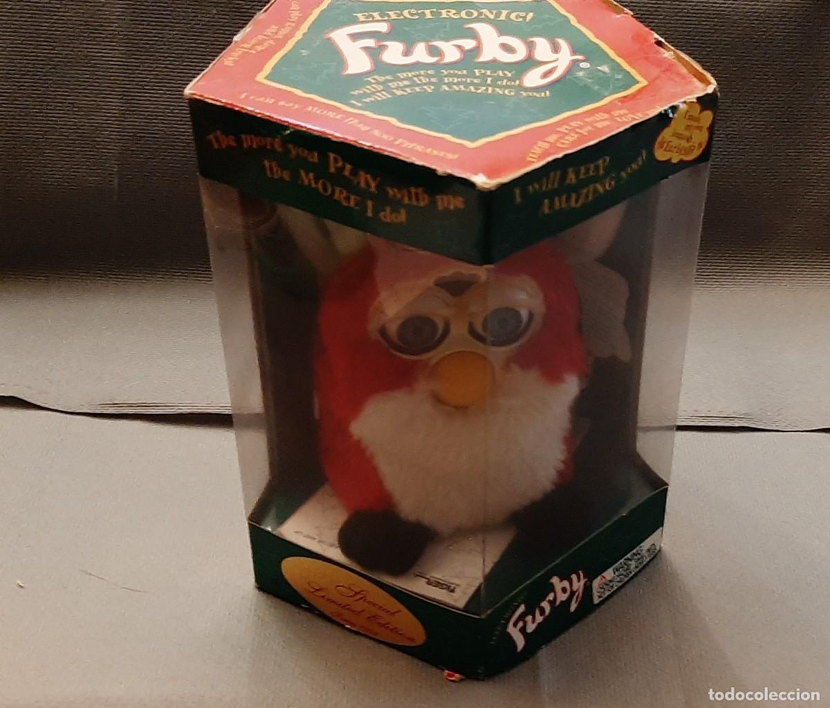 Segunda mano: Furby 1999 Santa Furby - Foto 2