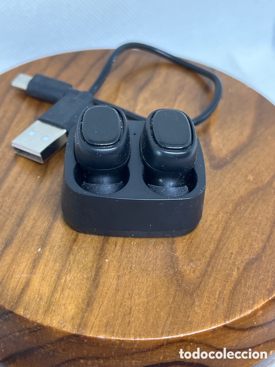 Segunda mano: CASCOS INHALAMBRICOS CON CABLE PARA CARGAR - Foto 1
