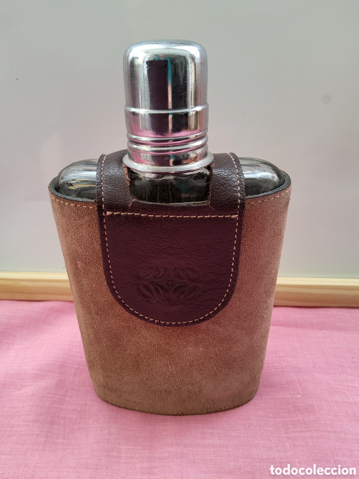 Segunda mano: Petaca vintage de cristal y cuero - Foto 1