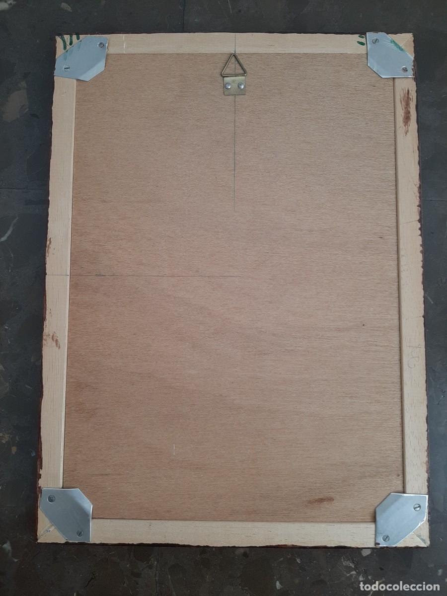 Segunda mano: 3 MARCOS DE MADERA, TRASERA PANEL, PROTECCION METACRILATO TRANSPARENTE. CON LAMINAS - Foto 7