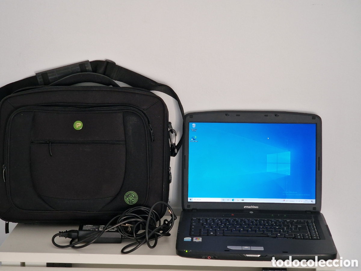 Segunda mano: Port&aacute;til e machines E510 - Foto 1