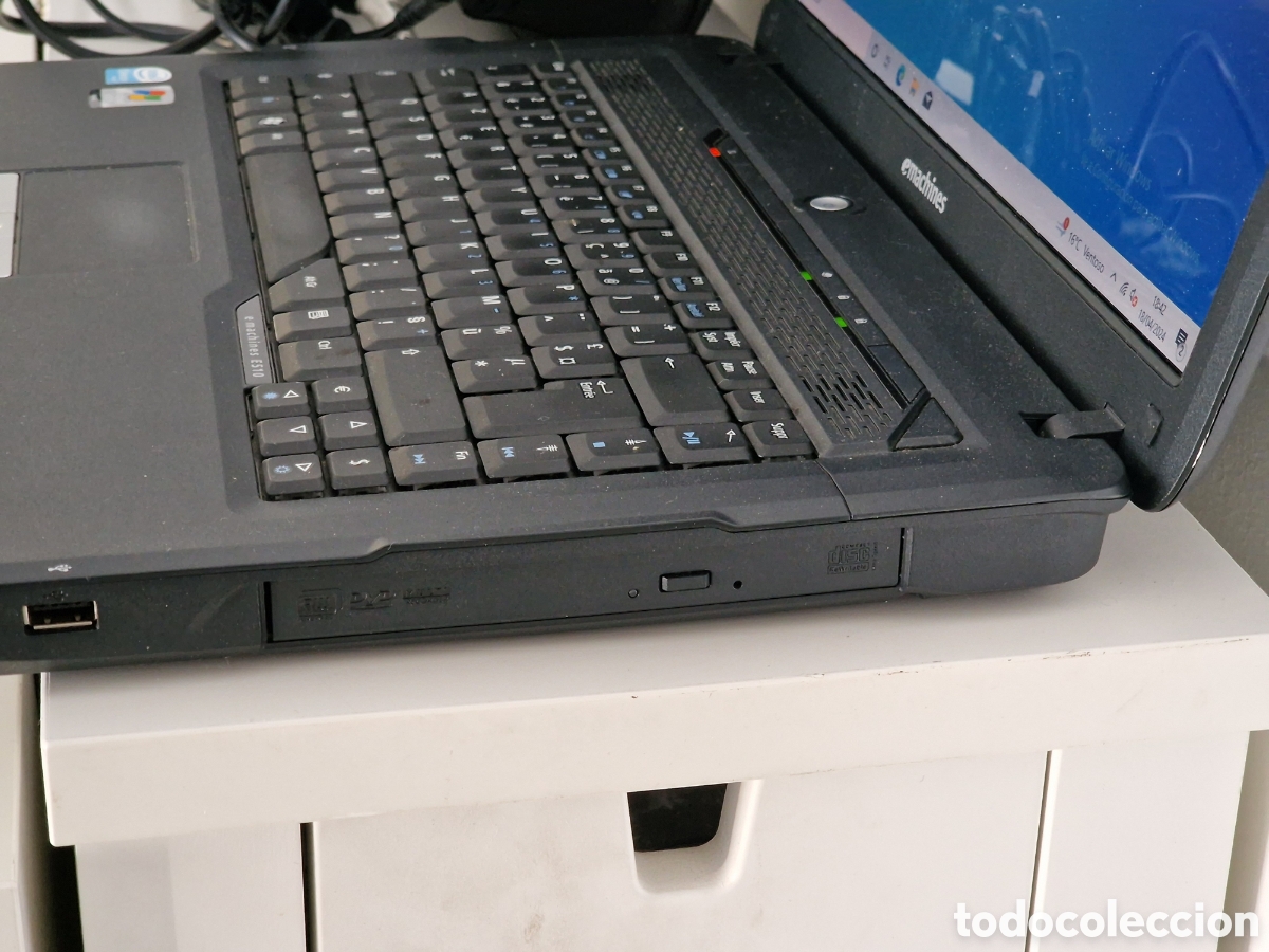 Segunda mano: Port&aacute;til e machines E510 - Foto 9