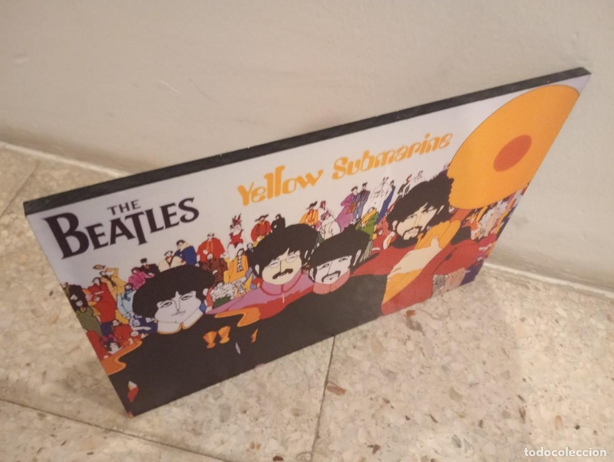 Segunda mano: Tabla Beatles Yellow Submarine - Foto 2