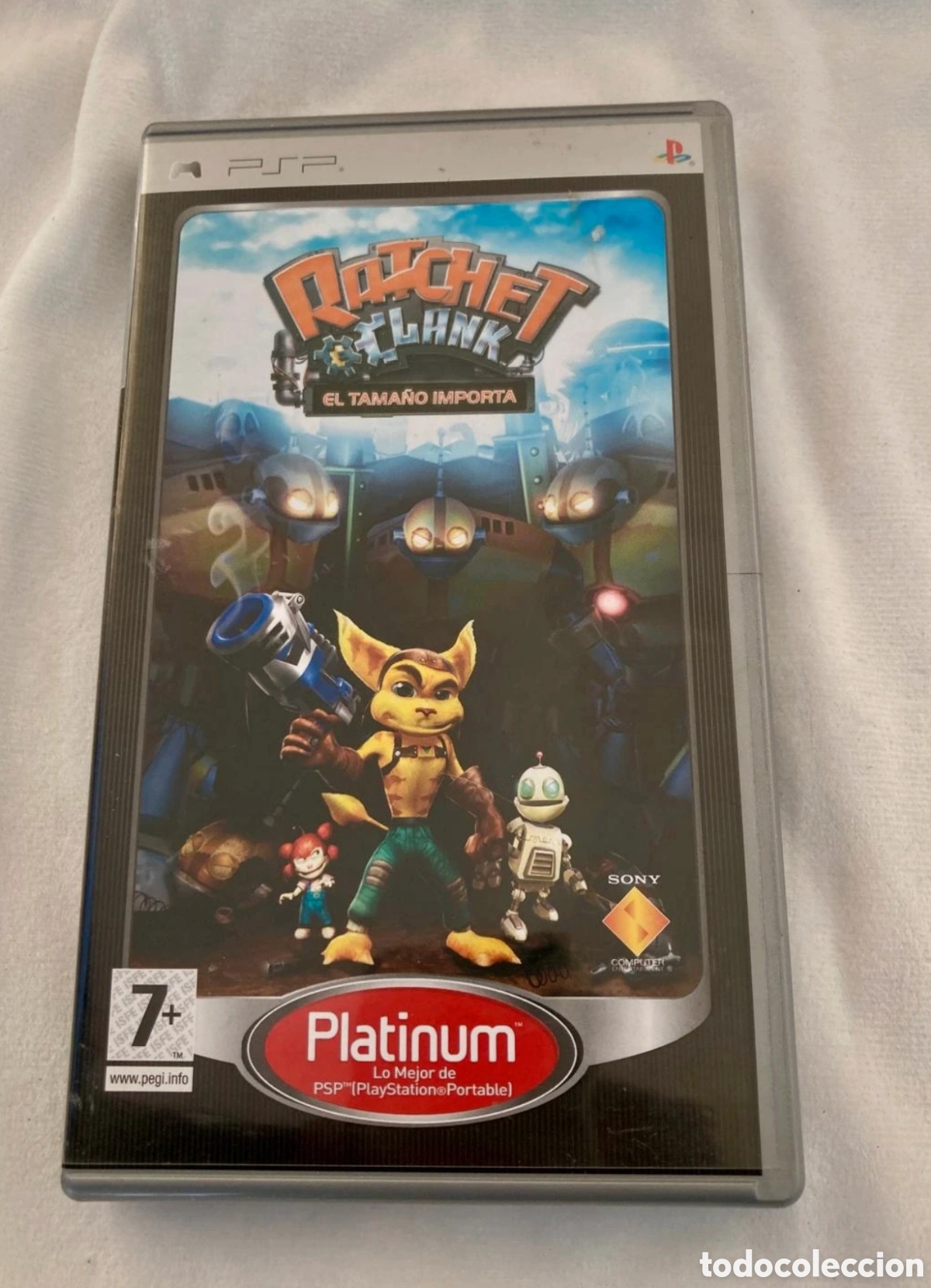 Segunda mano: Juego Psp Ratchet Clank - Foto 1