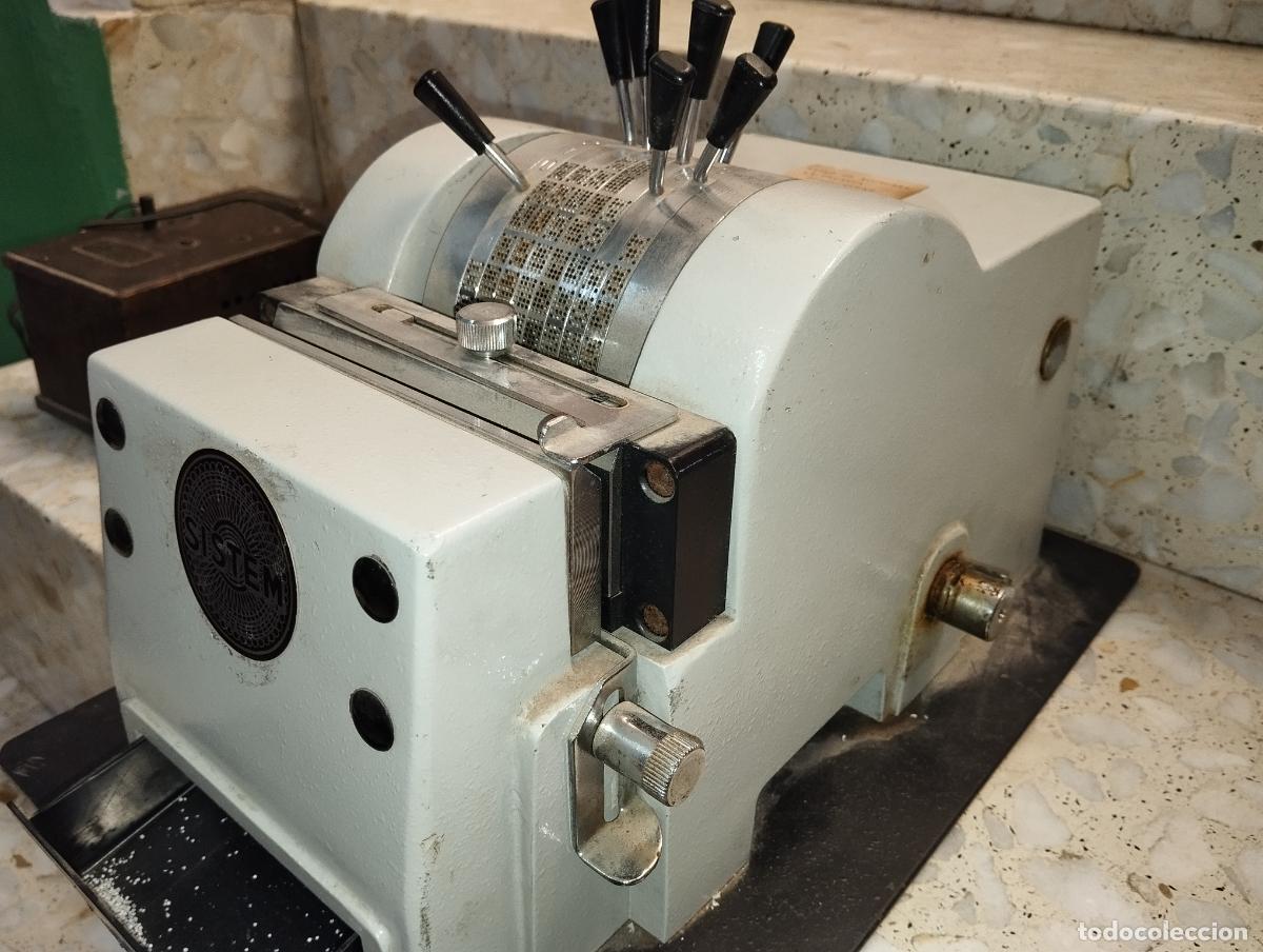 Second-Hand: PERFORADORA DE TARJETAS ORDENADOR SISTEM troqueladora // UNA PIEZA DE MUSEO RAREZA