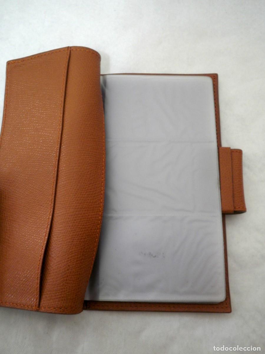 Segunda mano: Tarjetero de piel - Foto 2