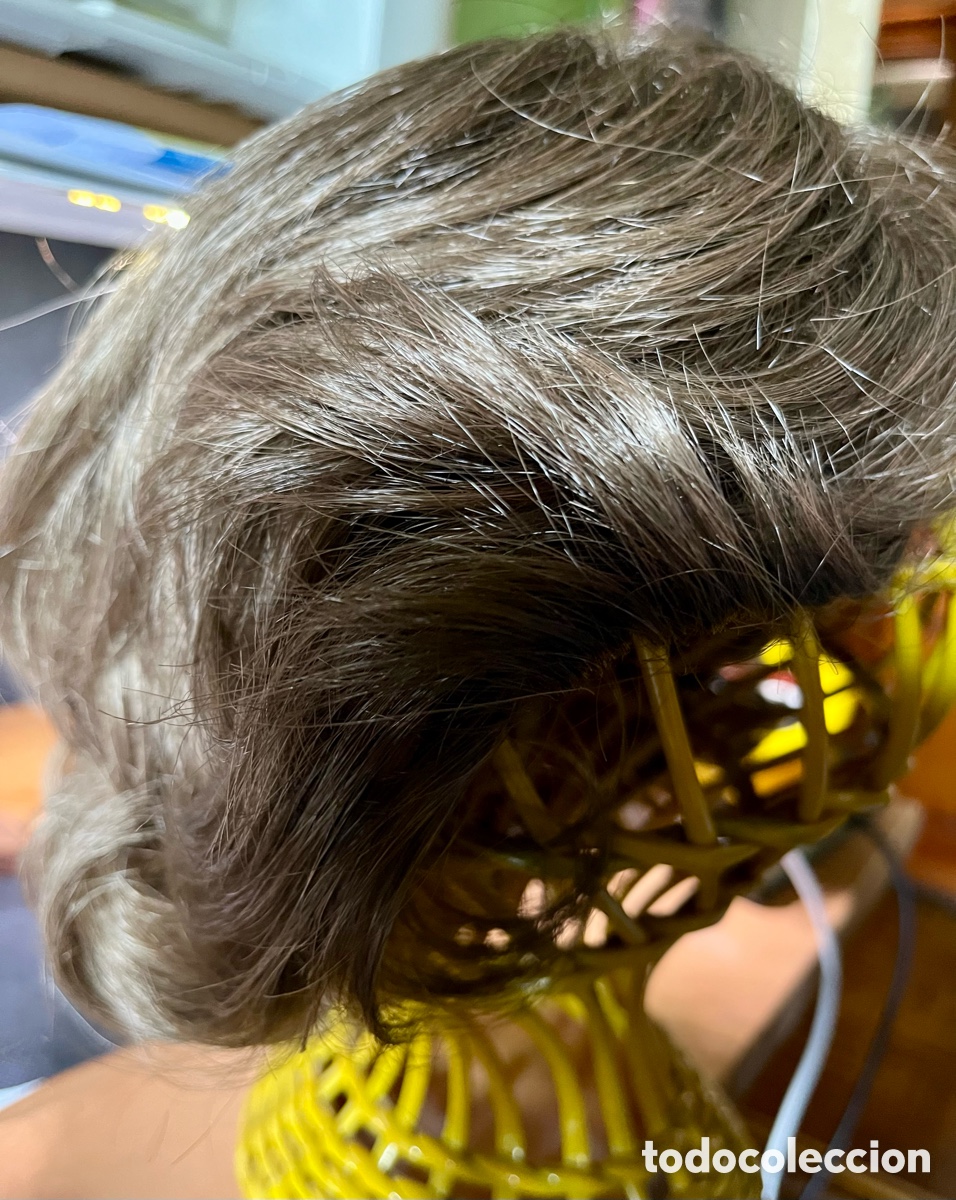 Segunda mano: PELUCA DE SE&Ntilde;ORA PELO SINT&Eacute;TICO TALLA AJUSTABLE - Foto 10