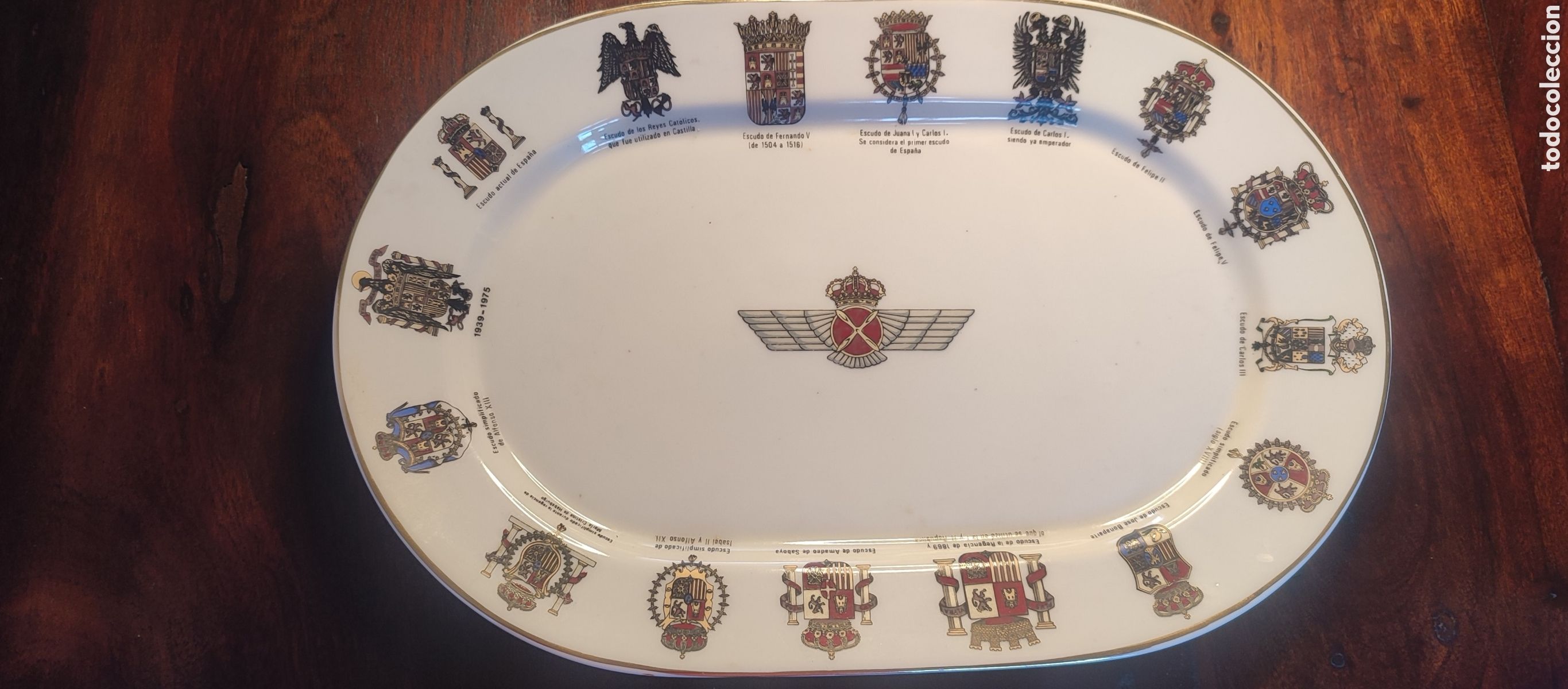 Segunda mano: Bandeja Porcelana Escudos de Espa&ntilde;a - Foto 2
