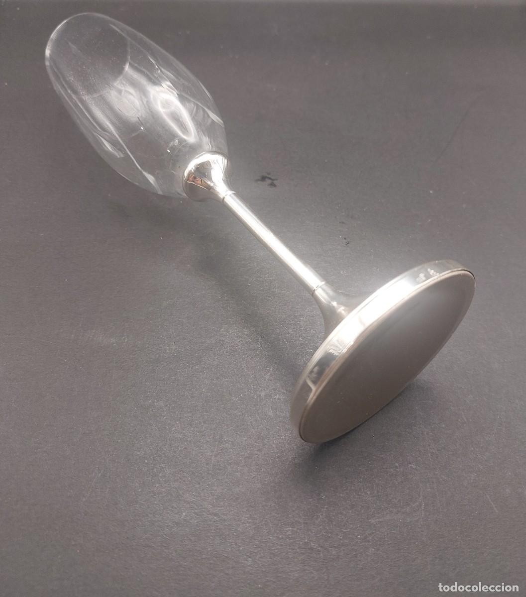 Segunda mano: COPA DE CHAMP&Aacute;N DE CRISTAL CON PIE PLATA - Foto 1