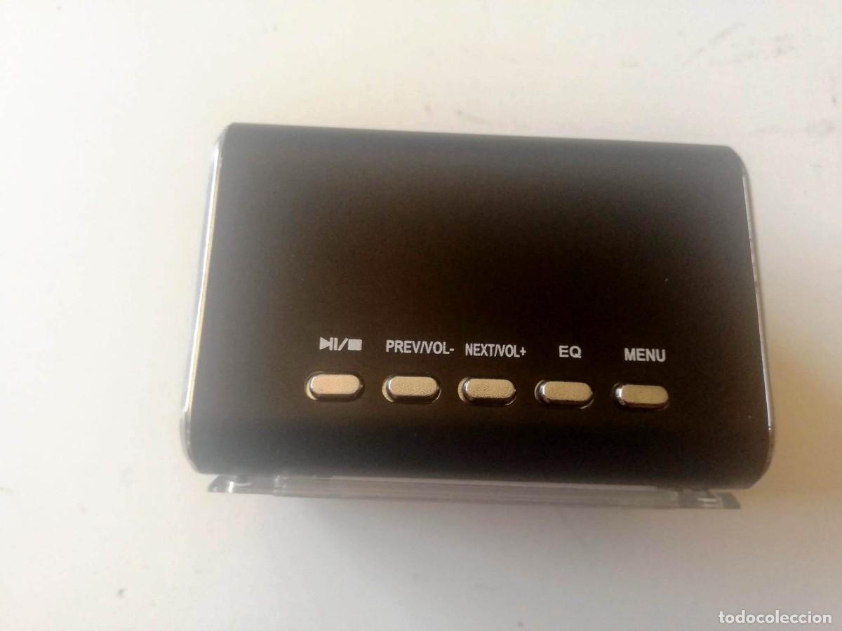 Segunda mano: MINI ALTAVOZ USB, LECTOR DE TARJETAS, DE UNICAJA - Foto 2
