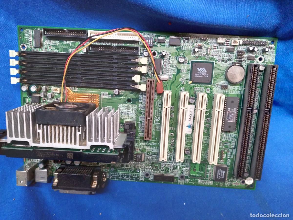 Segunda mano: PLACA BASE MAX - S13 + PROCESADOR INTEL - Foto 1