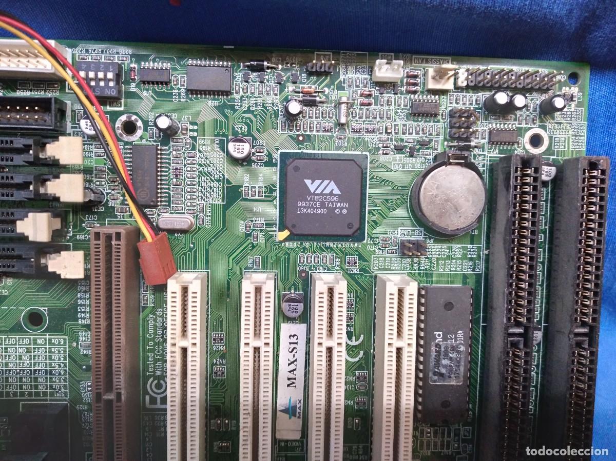Segunda mano: PLACA BASE MAX - S13 + PROCESADOR INTEL - Foto 3