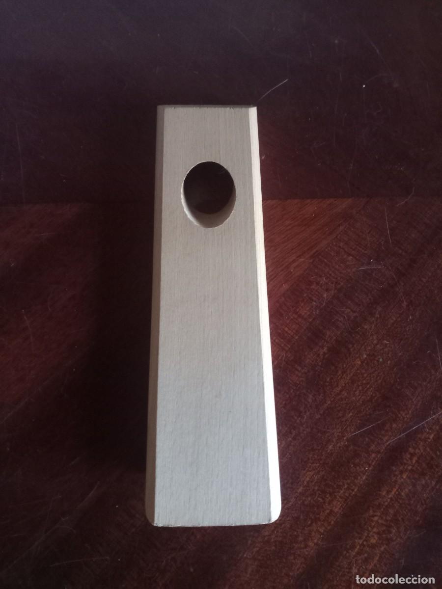 Segunda mano: Soporte botella, botellero, expositor botellas. Madera. 25 cm. - Foto 5