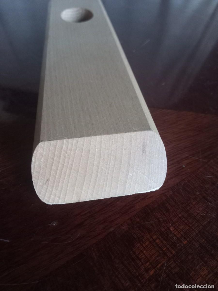 Segunda mano: Soporte botella, botellero, expositor botellas. Madera. 25 cm. - Foto 6