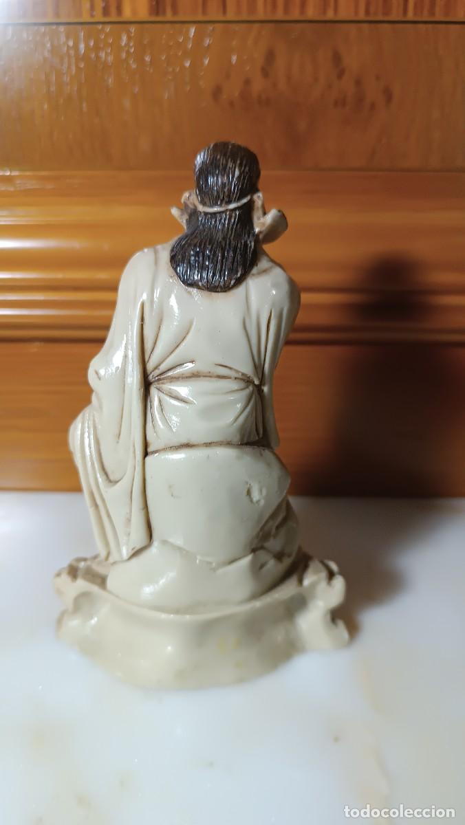 Segunda mano: Figura oriental sentado - Foto 3