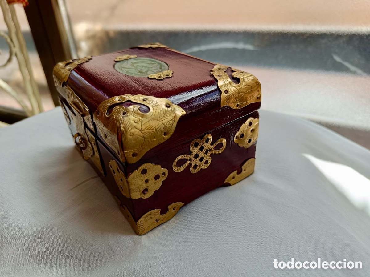 Segunda mano: Joyero chino con candado - Foto 5