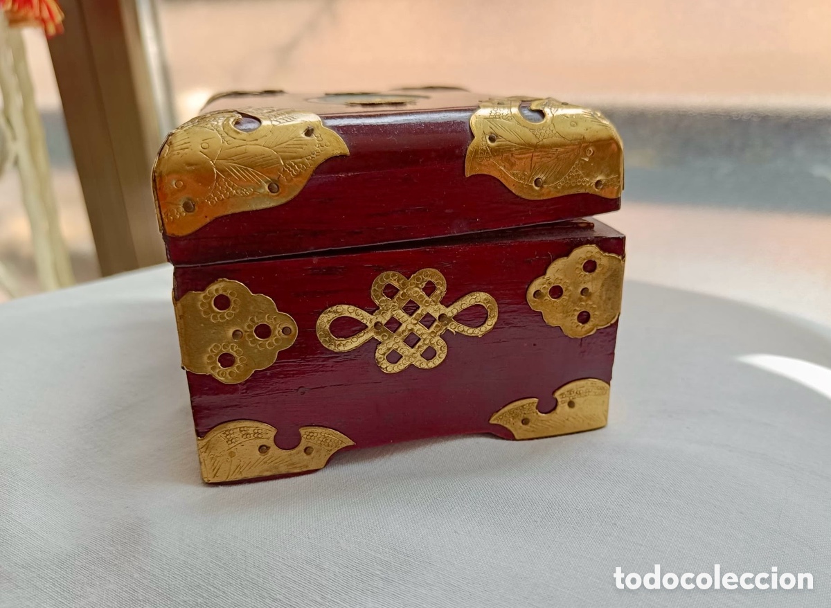 Segunda mano: Joyero chino con candado - Foto 6