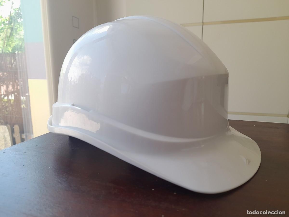 Segunda mano: Un casco de obra vintage - Foto 1